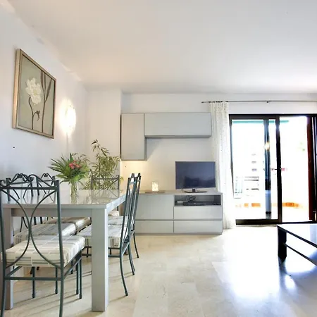 Apartamento Primera Linea Urb Playa Grande מלון דניה