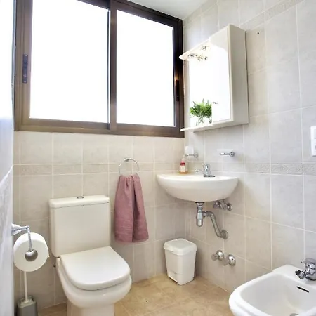 Apartamento Primera Linea Urb Playa Grande מלון *