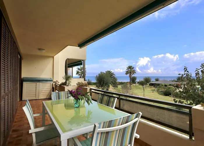 Apartamento Primera Linea Urb Playa Grande Dénia